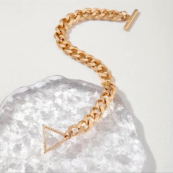 💛 NEW Gold 18k plated Geometric Triangle Chain Chunky Bracelet - Picture 2 of 5